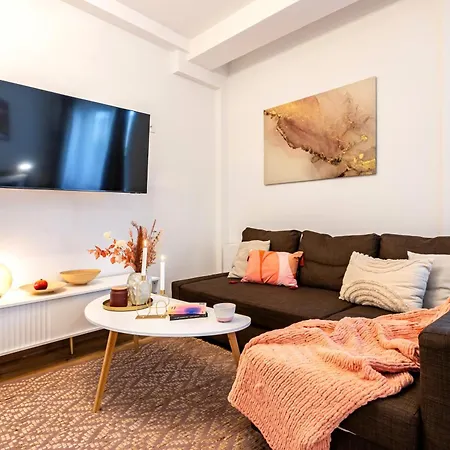 Days - Practical And Fully Equipped Near National Museum * Praga