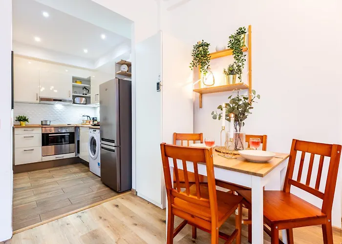 Days - Practical And Fully Equipped Near National Museum Appartamento *